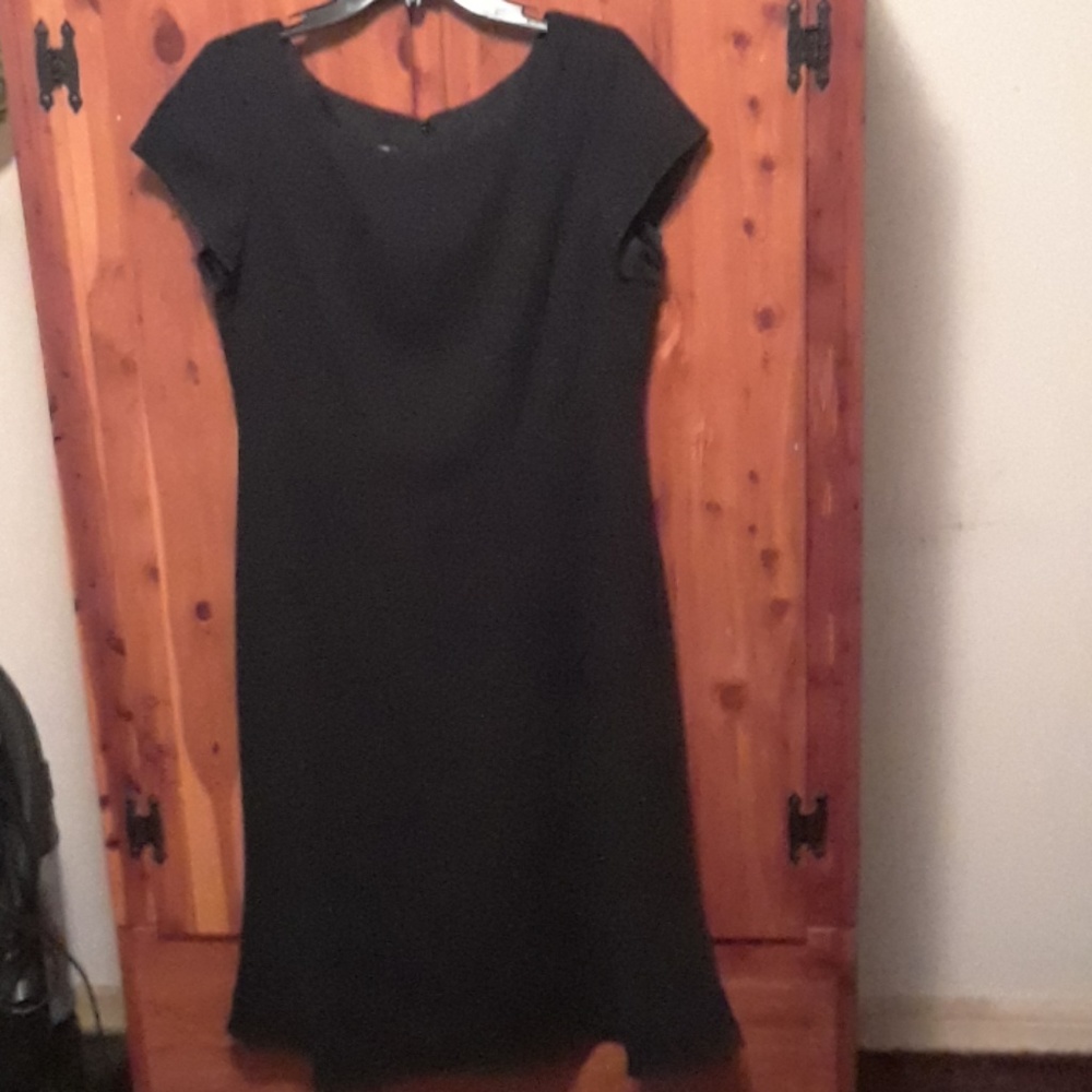 Jones New York Black Sleeveless